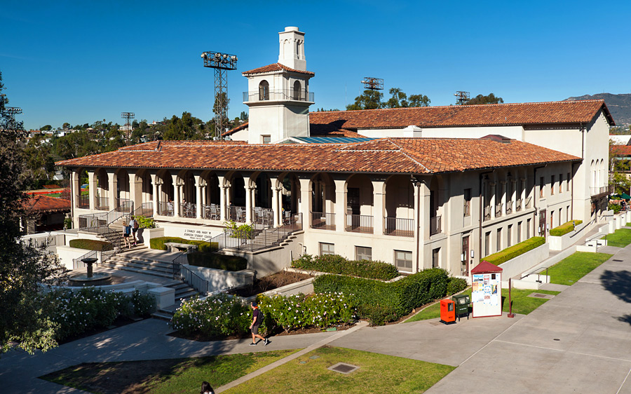 A photo of one of the buildings on the Occidental College campus.