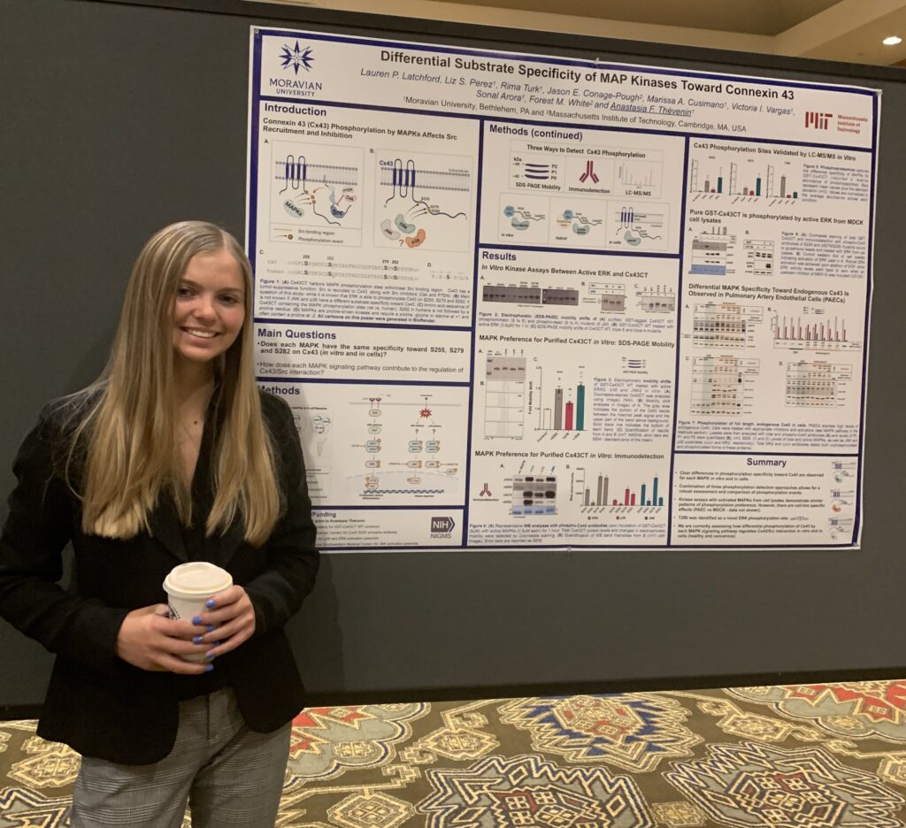 Lauren presents at the FASEB Protein Phosphorylation Conference